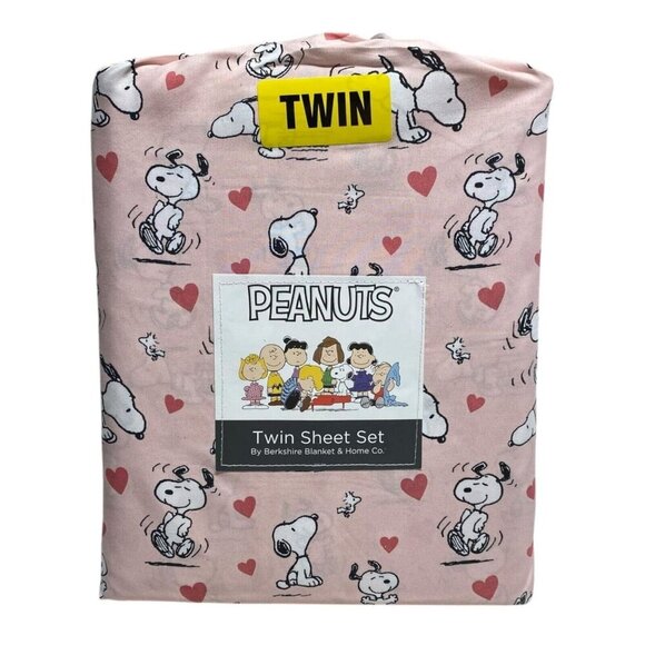 Berkshire Peanuts Snoopy Woodstock Valentines 3 PC Twin Sheet Set Hearts Love